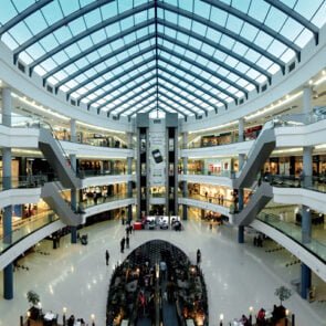Τι γίνεται στο Retail: Θάνατος του παραδοσιακού εμπορικού κέντρου