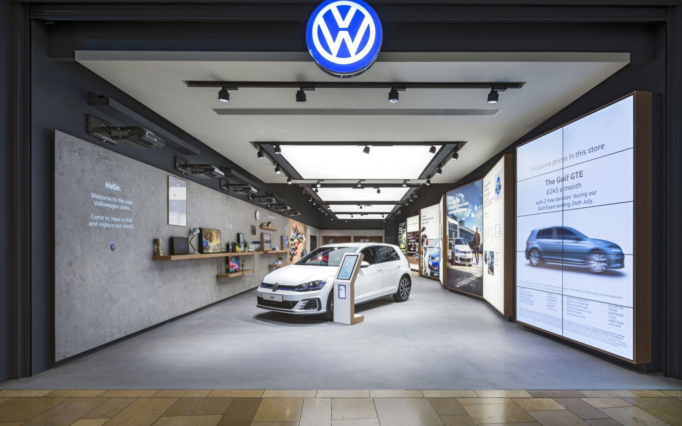 Showroom store της Volkswagen στο Birmingham Aγγλίας