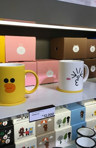 Οι LINE FRIENDS παίρνουν ζωή στο Retail