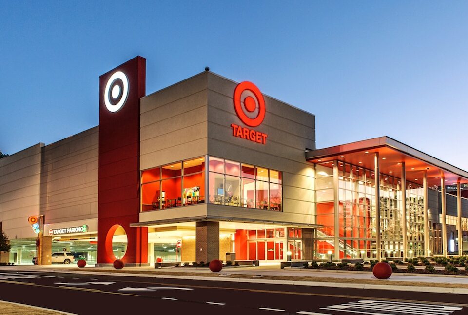 Για να επιβιώσουν, οι retailers πρέπει να σκεφθούν το retail ως υπηρεσία
