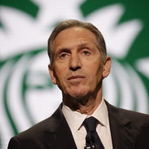 Πως ο μικρός άγγελος του Howard Schultz ώθησε την Starbucks στην επιτυχία