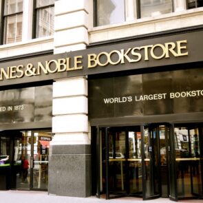 Barnes &#038; Noble αποτελέσματα και επανασχεδιασμός    
