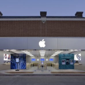 Το νέο ανανεωμένο Apple Store στο Seattle