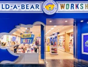Το μεγάλο λάθος της Build-A-Bear για το 2018 και μερικά ακόμη