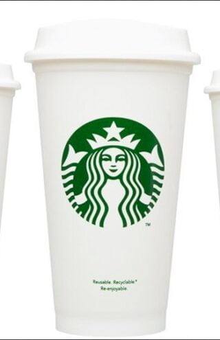 Το χάρτινο ποτήρι που βάζει την Starbucks να συνεργαστεί με την McDonalds