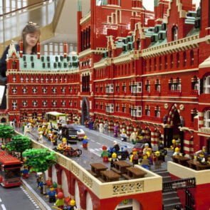Hλικία: 43 | Xόμπυ: Lego | Η αύξηση των μεγαλύτερης ηλικίας fans παιχνιδιών