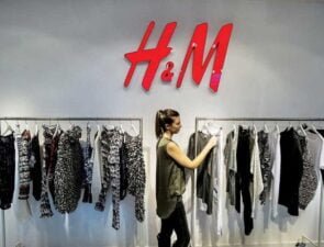H&#038;M, ο γίγαντας της μόδας, έχει πρόβλημα | $4.3 δις ρούχων που δεν έχουν πωληθεί