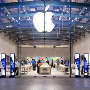 Η Samsung μπορεί να έχει ένα πτυσσόμενο τηλέφωνο αλλά η τακτική της Apple αποκαλύπτει πού είναι τα χρήματα