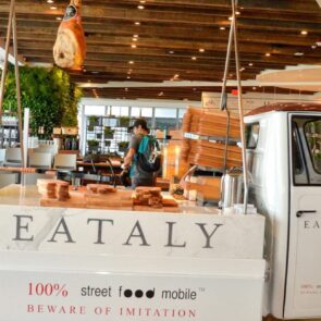Η foodie κουλτούρα μπορεί να σώσει τα εμπορικά κέντρα?
