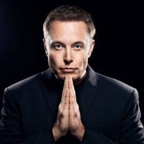Έρευνα στη Neuralink του Elon Musk για κακοποίηση ζώων