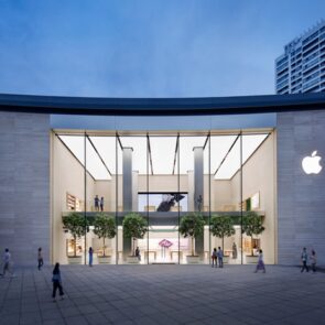 Η Apple επιλέγει την Ταϊλάνδη για το δεύτερο κατάστημα λιανικής της στη Νοτιοανατολική Ασία