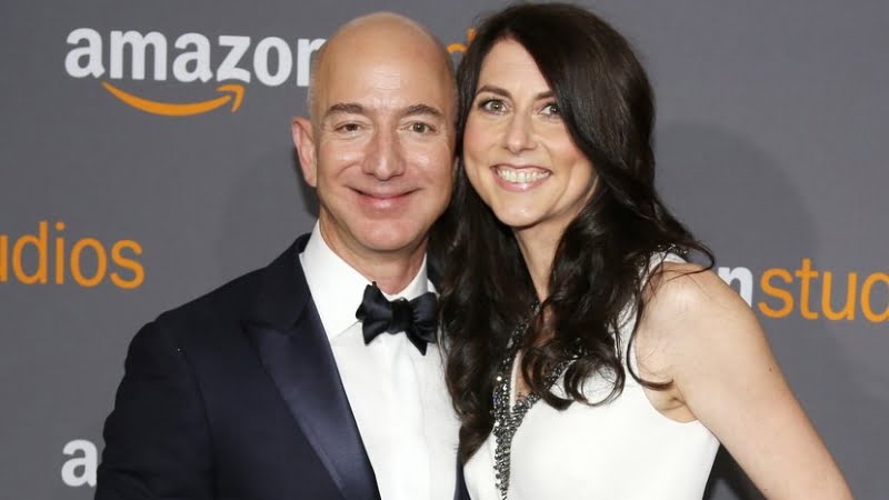 Η MacKenzie Bezos και ο μύθος της μοναχικής ιδιοφυΐας