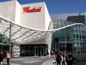 Το εμπορικό κέντρο Westfield έκανε ρεκόρ 15.6 εκ. επισκεπτών κατά τη χριστουγεννιάτικη περίοδο