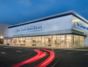 Το Container Store μένει