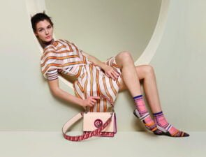 Πώς η Fendi ανανεώνει την εμβληματική της Baguette Bag