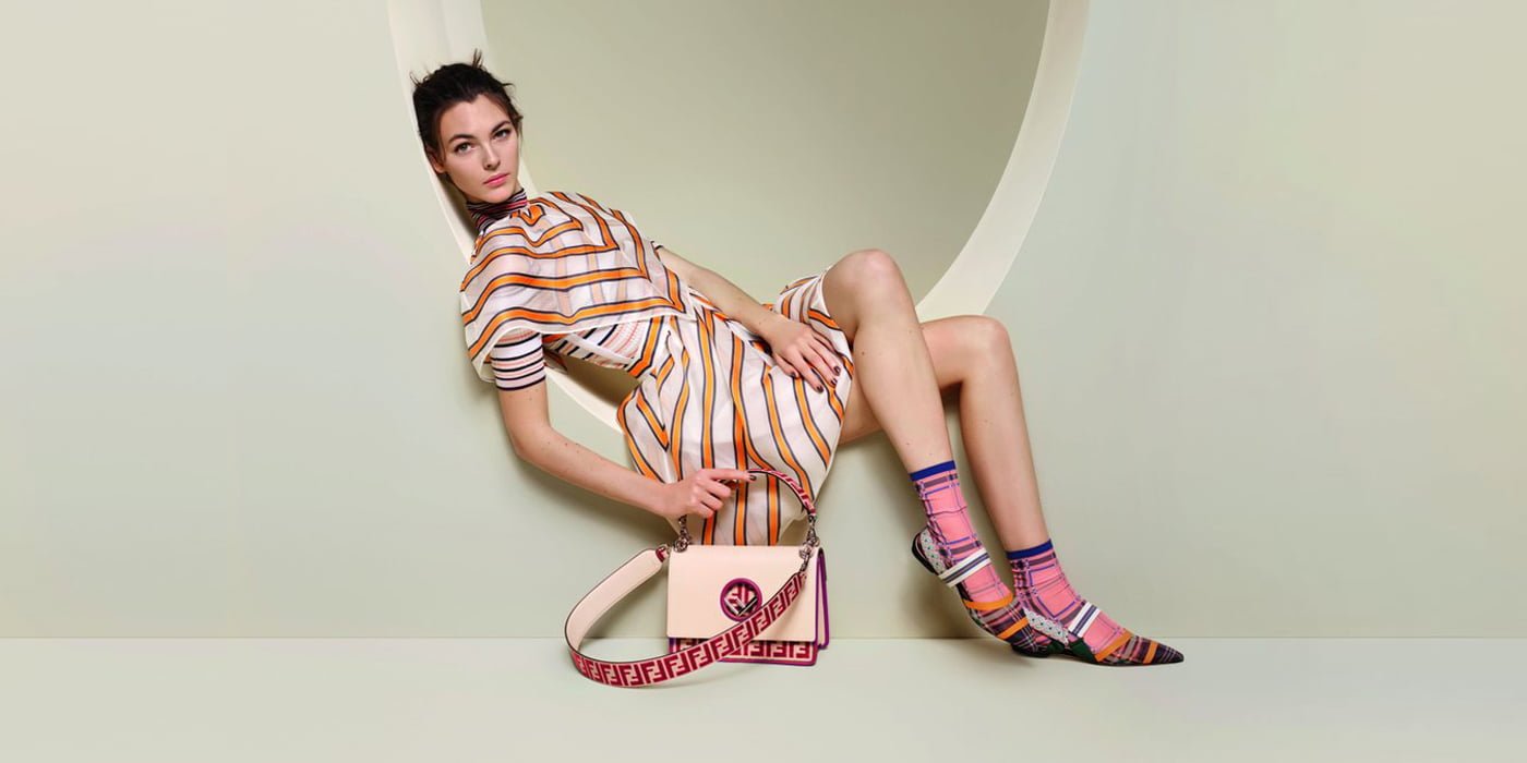 Πώς η Fendi ανανεώνει την εμβληματική της Baguette Bag