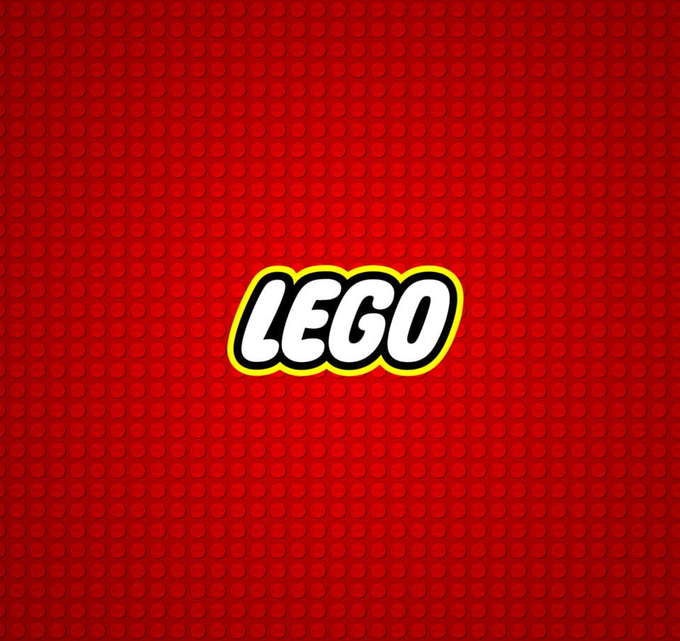 Η LEGO και το Snapchat μόλις άνοιξαν ένα κατάστημα ρούχων χωρίς ρούχα