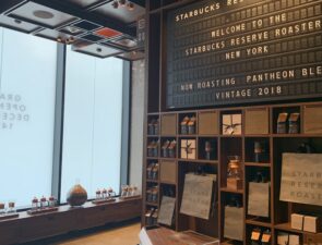 Πως τα Starbucks σκοπεύουν να επεκτείνουν τη στρατηγική των Reserve Roasteries