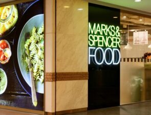 Η Marks &#038; Spencer και η Ocado θα παραδίδουν τρόφιμα και στο μέλλον ρούχα στο σπίτι