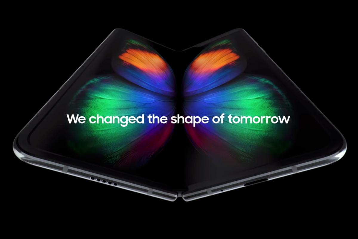 Πώς το Galaxy Fold One της Samsung ξεπερνά το iPhone XS