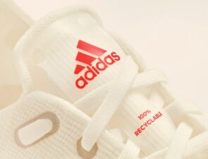 Το νέο παπούτσι της Adidas αλλάζει τον τρόπο με τον οποίο ο κόσμος αγοράζει sneakers