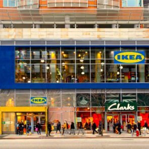 Η Ikea προβαίνει σε ριζικές αλλαγές