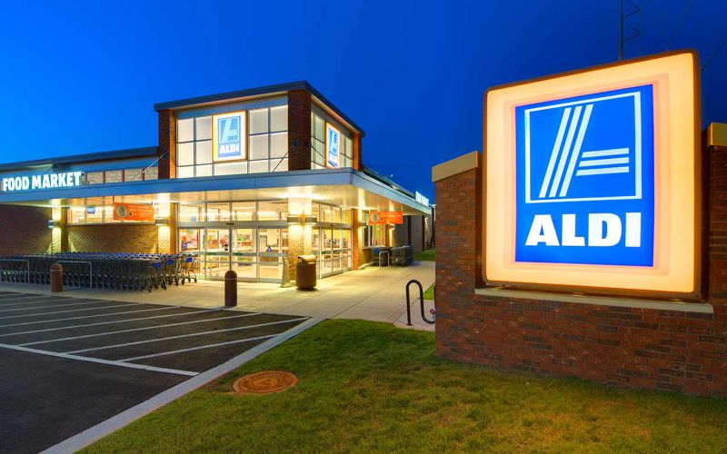 Aldi &#038; Lidl τώρα αξίζουν £ 344 εκατομμύρια περισσότερα από πέρυσι στην Αγγλία