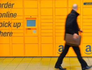 Η Amazon ανοίγει σημεία pick-up μέσα σε ευρωπαϊκά καταστήματα