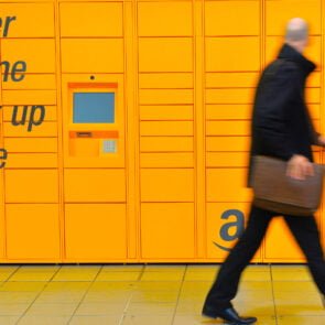 Η Amazon ανοίγει σημεία pick-up μέσα σε ευρωπαϊκά καταστήματα