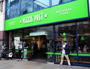 Η Pret  a Manger  εξαγοράζει την Eat σε μια vegan συμφωνία