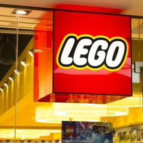 Η Lego επεκτείνεται στην Ολλανδία