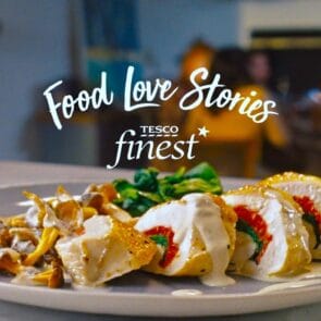 Η Tesco αυξάνει τις προσδοκίες με την ανάπτυξη ετοίμων φαγητών με φυτική βάση και robots