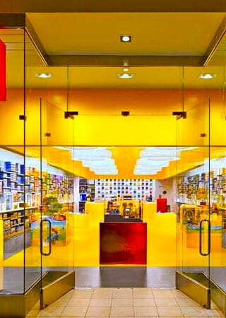 Η Lego στοχεύει σε παγκόσμια επέκταση
