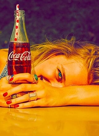 Η Coca-Cola θέλει να φέρει τους ανθρώπους πιο κοντά