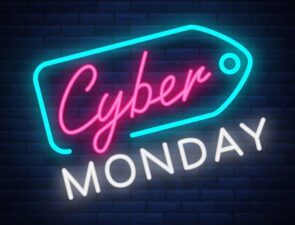 Η Cyber Monday έκανε record στην Αμερική καθώς οι αγοραστές ξόδεψαν 12 εκ. δολ. το λεπτό