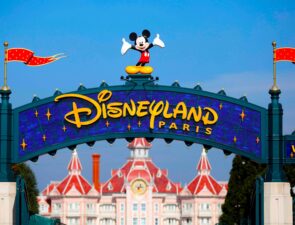 Τι σημαίνει η αλλαγή CEO στην Disney