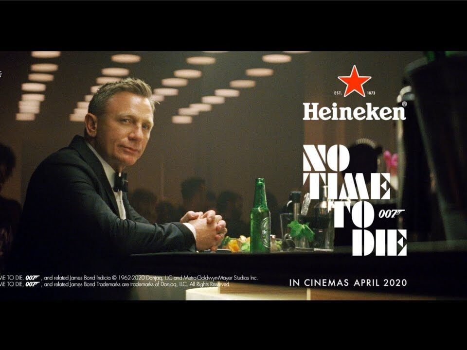 Ο Daniel Craig στην νέα διαφήμιση της Heineken