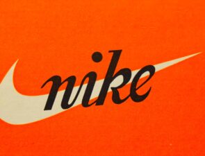 Η Nike εγκαινιάζει πιλοτικό πρόγραμμα για ελαφρά μεταχειρισμένα προϊόντα