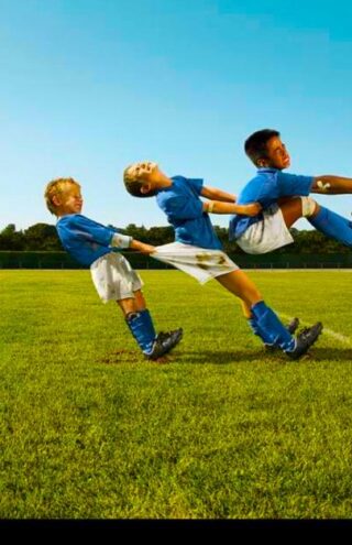 Η Intersport ,η Decathlon,η Cosmos Sport,η Zakcret και η αγορά των αθλητικών