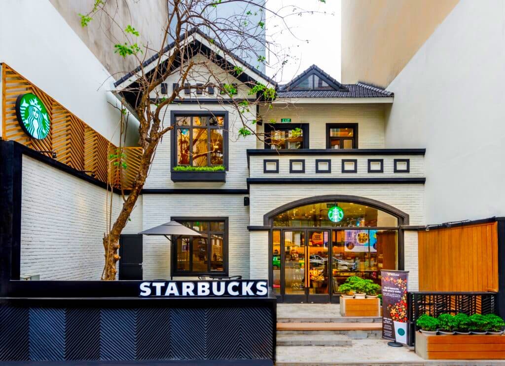 10 μοναδικά καταστήματα Starbucks για επίσκεψη το 2020