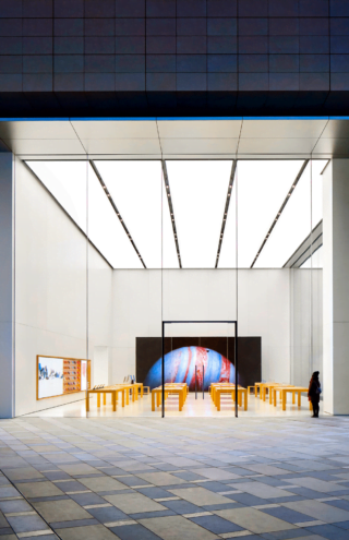 Η Apple ξανάνοιξε τα 42 καταστήματα της Κίνας μετά το κλείσιμο από τον κοροναϊό
