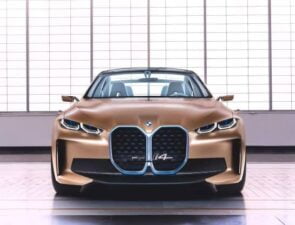 Η BMW και το νέο ηλεκτρικό της αυτοκίνητο που θα ανταγωνιστεί την Tesla