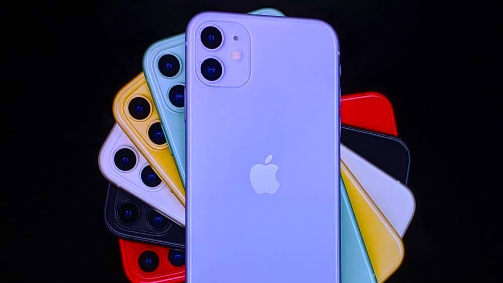 Τα εργοστάσια της Apple λειτουργούν, αλλά υπάρχει ανησυχία για τη ζήτηση του iPhone