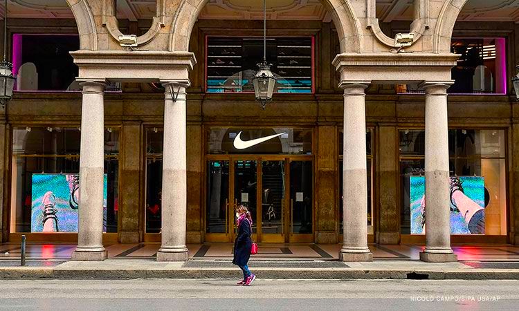 Η Nike έκλεισε όλα τα καταστήματα λόγω του ιού στην Αμερική και στον Καναδά