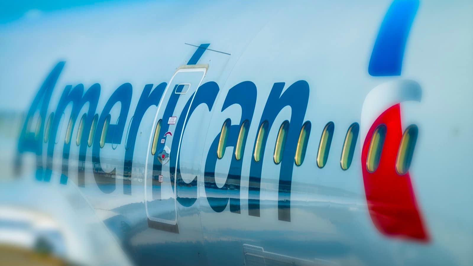 Η American Airlines στρέφεται στο branding
