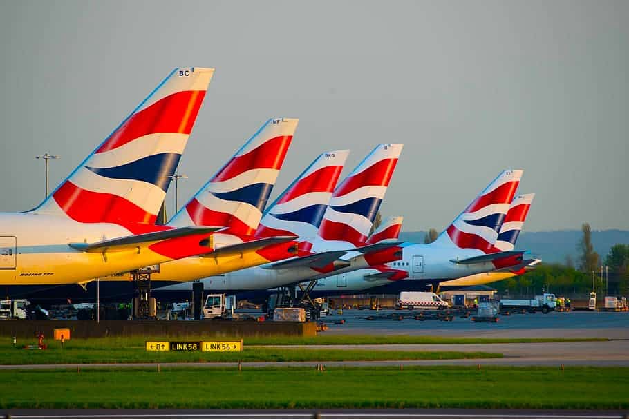 Η British Airways αναμένει να μειώσει έως και 10.000 θέσεις εργασίας