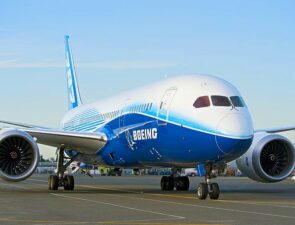 Περισσότερες από 12.000 απολύσεις σχεδιάζει η Boeing
