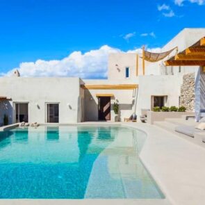 Luxury ξενοδοχειακό project παίρνει «σάρκα και οστά» στη Μύκονο
