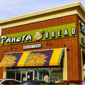 Η αλυσίδα Panera Bread υιοθετεί ολοένα και περισσότερο την τεχνολογία Geofencing