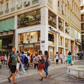 Έρευνα | Πώς πήγε η πρώτη εβδομάδα επαναλειτουργίας της αγοράς